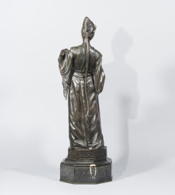 DANSEUSE JUIVE, FAMILLE SYRO-ARABE, TYPE CAUCASIQUE – Image 3