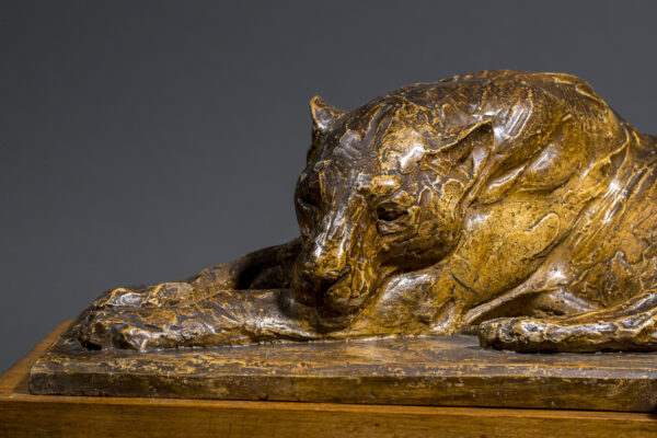 ÉTUDE DE LIONNE AU REPOS SUR LA TOMBE D'UN JEUNE HÉROS (1918) – Image 4