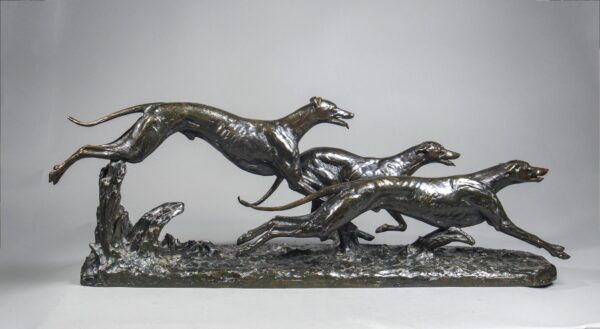 TROIS LÉVRIERS – Image 4