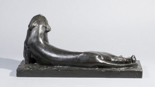 LIONESS LYING DOWN - Image 3