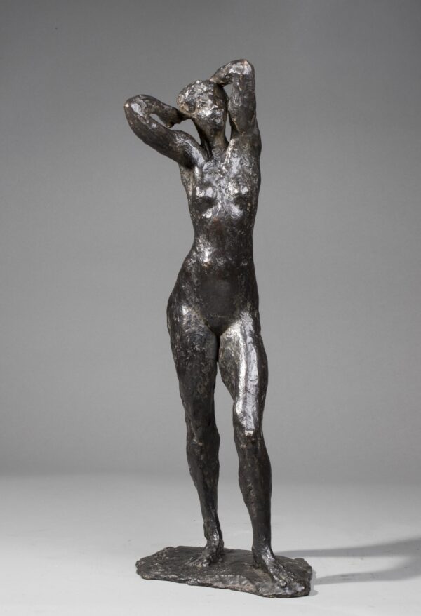 STANDING NAKED WOMAN
